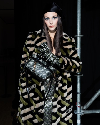 Click to view full size image
==============
1203.jpg 1203.jpg