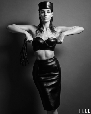 Click to view full size image
==============
2060.jpg 2060.jpg