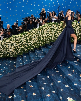 Click to view full size image
==============
2408.jpg 2408.jpg